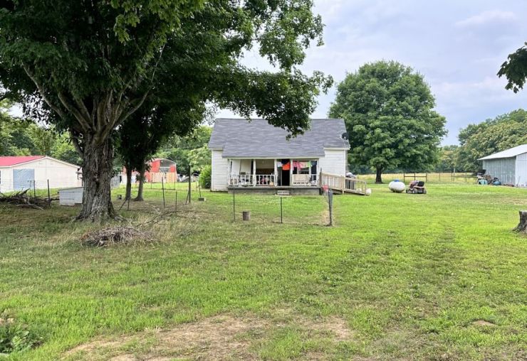 Rose Hill Auction